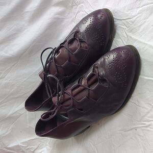 Arnold Churgin purple leather lace up flats 39.5